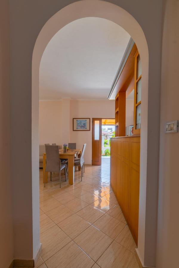 Dajana Apartments Ksamil Buitenkant foto