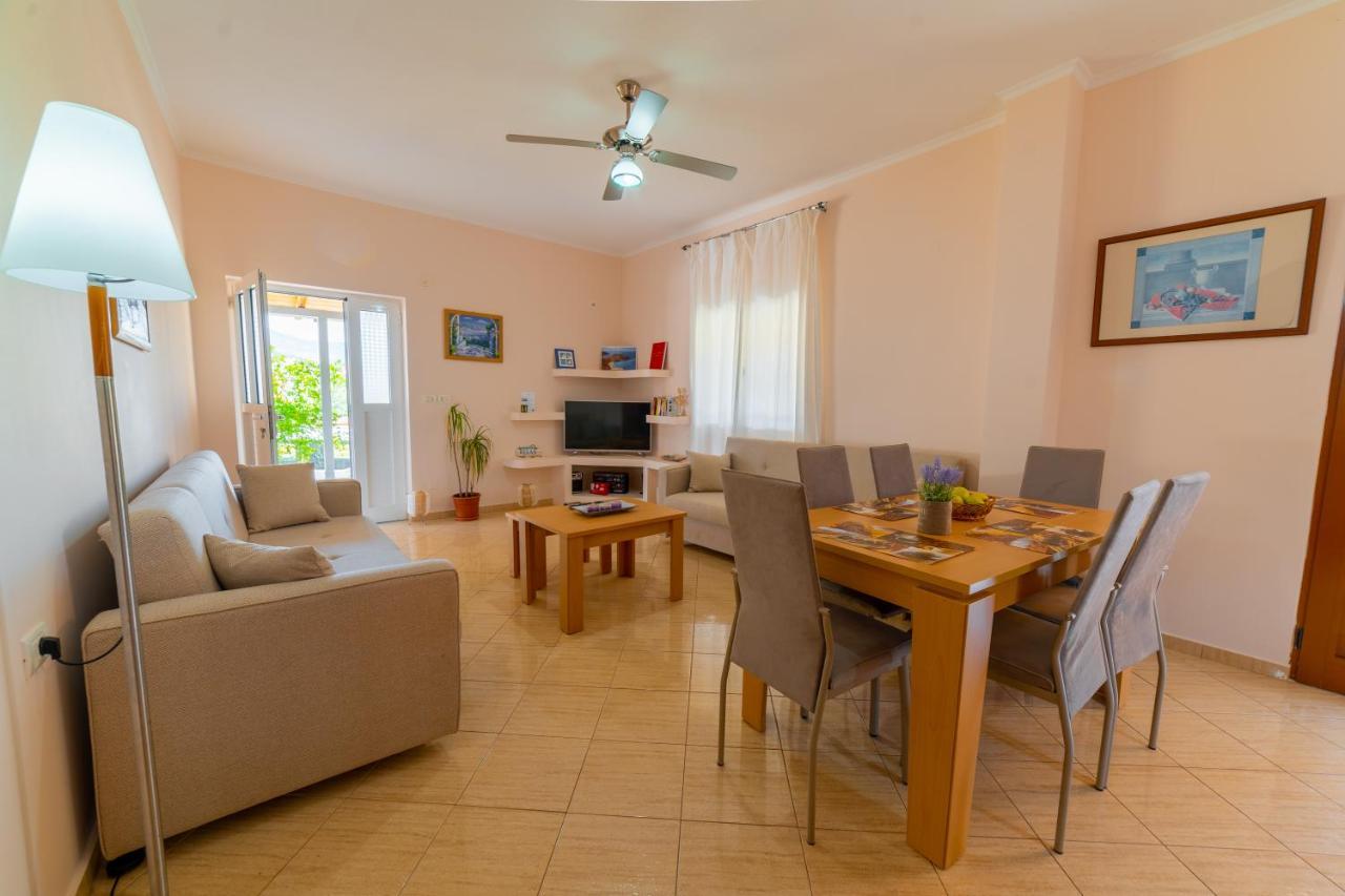 Dajana Apartments Ksamil Buitenkant foto