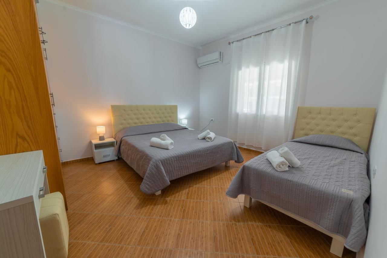 Dajana Apartments Ksamil Buitenkant foto
