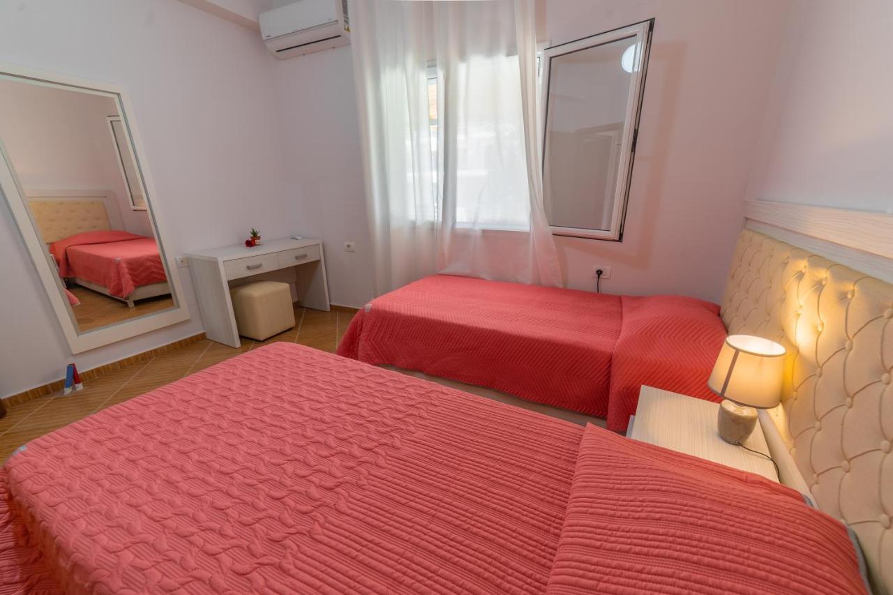 Dajana Apartments Ksamil Buitenkant foto