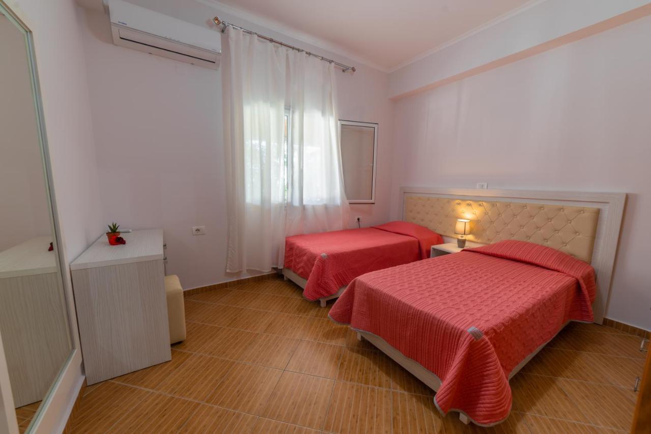 Dajana Apartments Ksamil Buitenkant foto