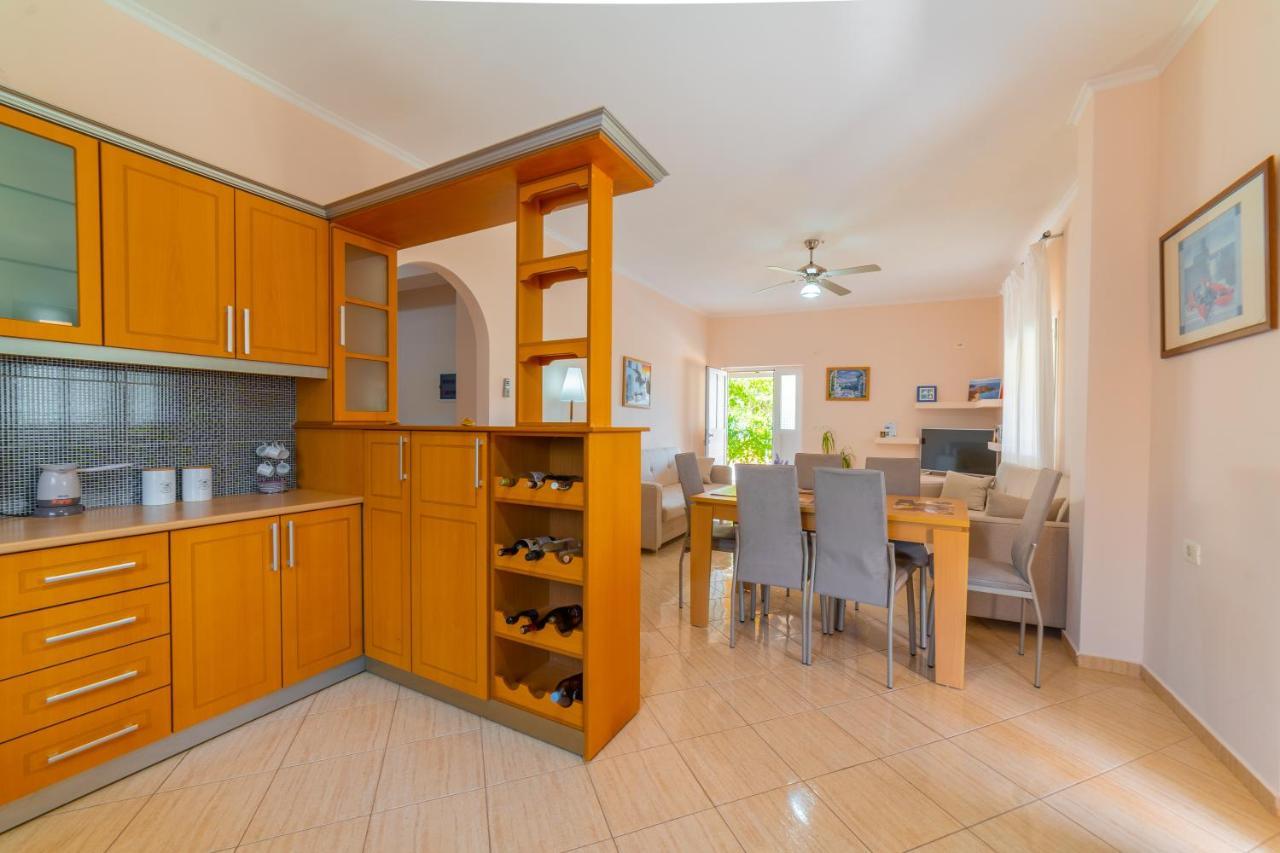 Dajana Apartments Ksamil Buitenkant foto